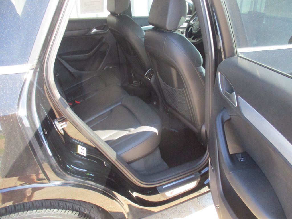 2018 Audi Q3 Image 23