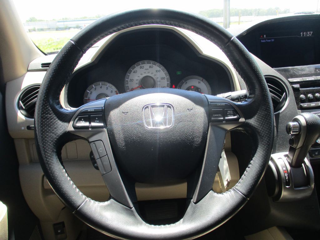 2014 Honda Pilot Image 11
