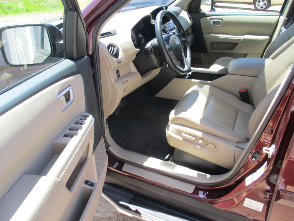 2014 Honda Pilot Image 20