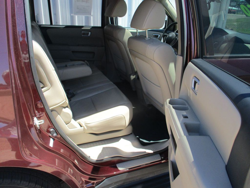 2014 Honda Pilot Image 25
