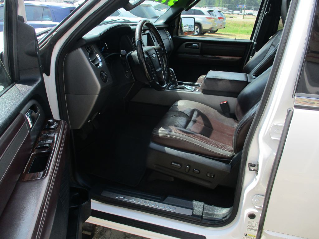 2017 Ford Expedition Image 18
