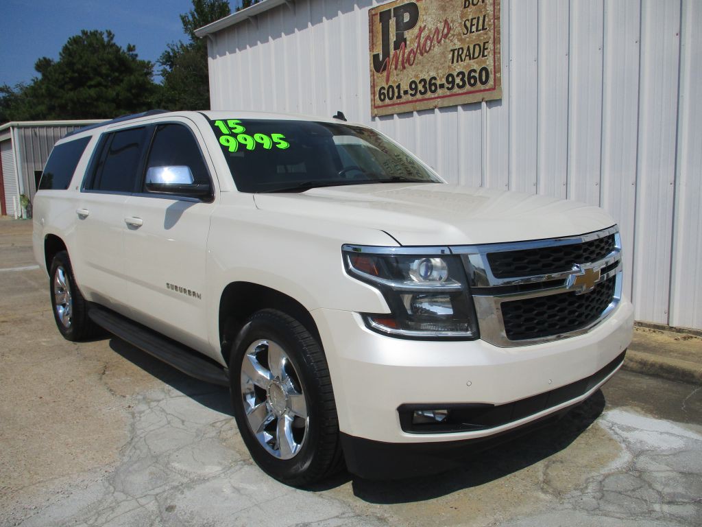 2015 Chevrolet Suburban Image 1