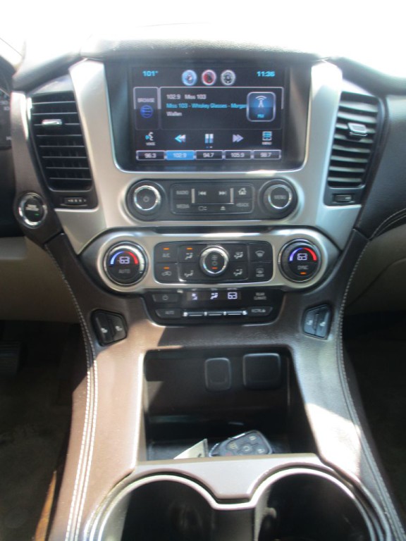 2015 Chevrolet Suburban Image 13