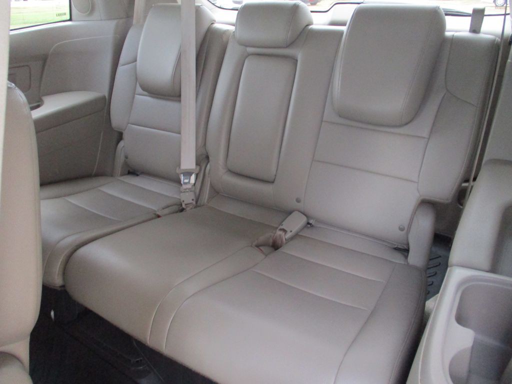 2015 Honda Odyssey Image 23