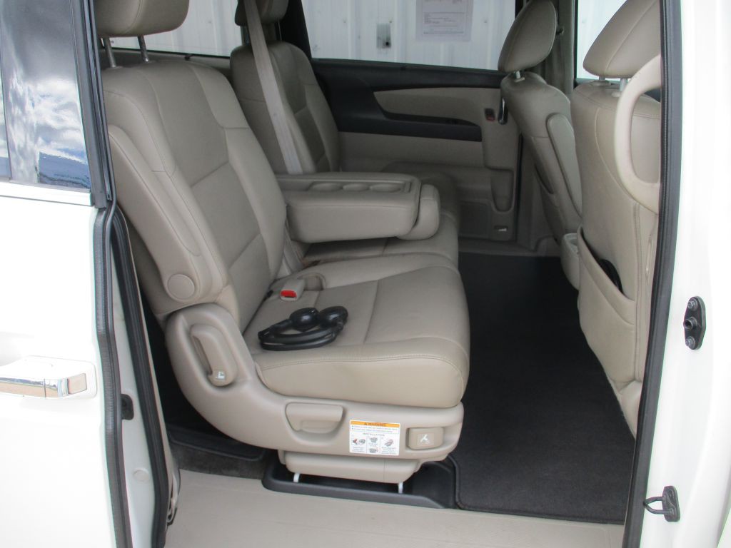 2015 Honda Odyssey Image 27