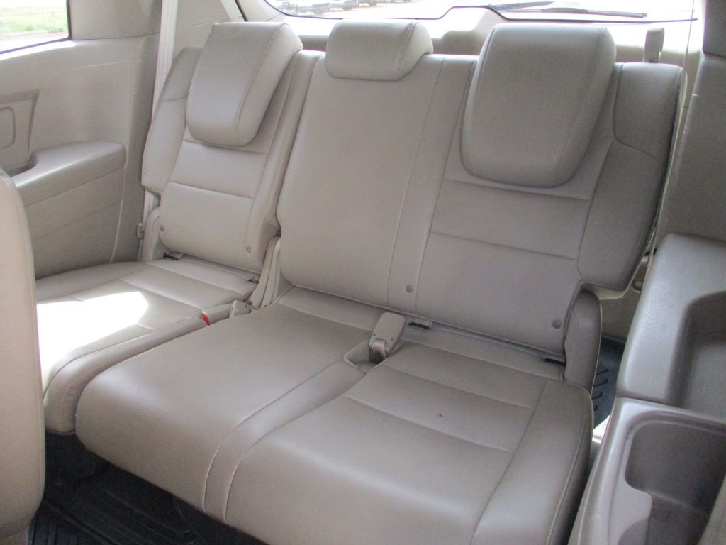 2016 Honda Odyssey Image 18