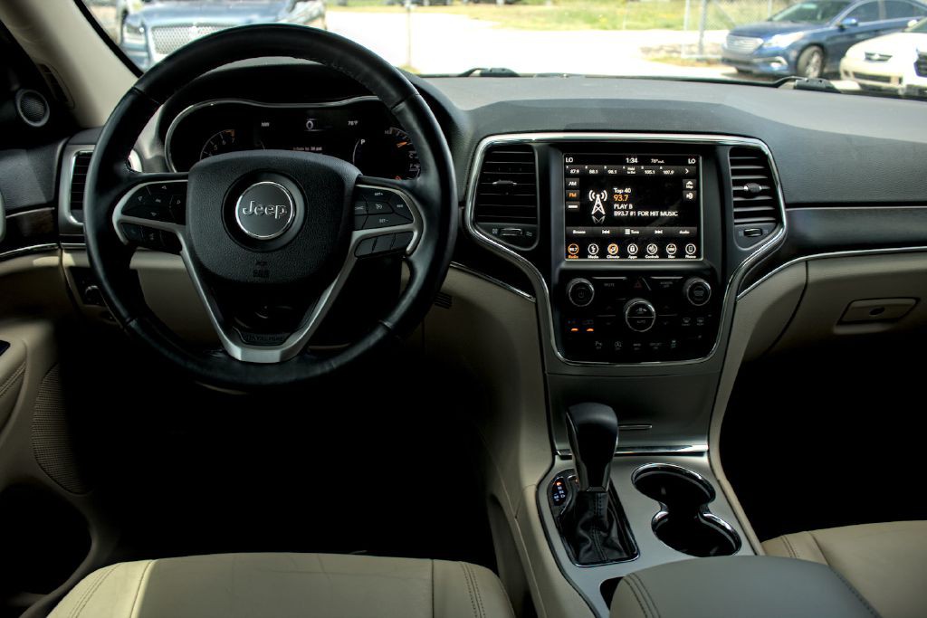 2018 Jeep Grand Cherokee Image 6