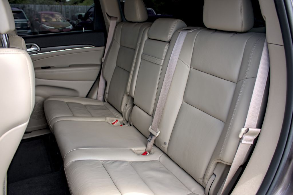 2018 Jeep Grand Cherokee Image 8