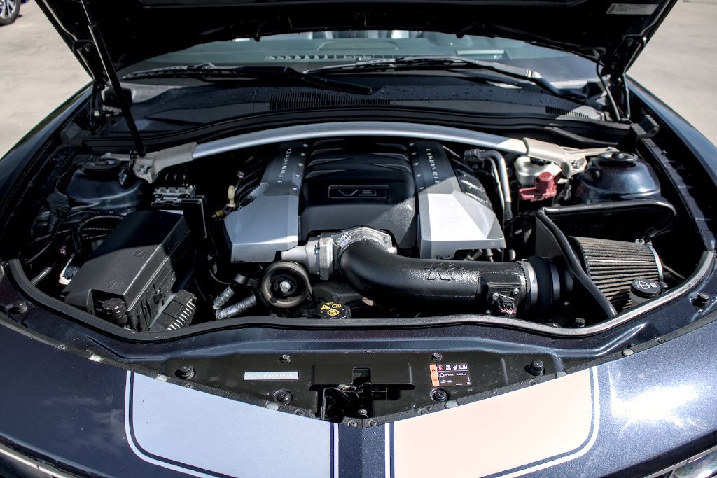 2014 Chevrolet Camaro Image 2