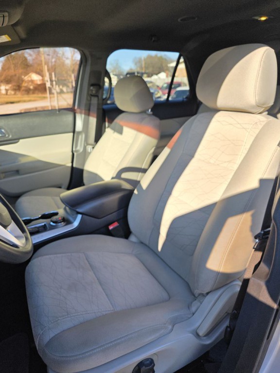 2015 Ford Explorer Image 7