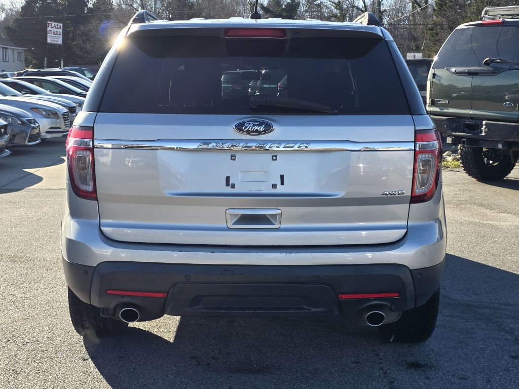 2015 Ford Explorer Image 5