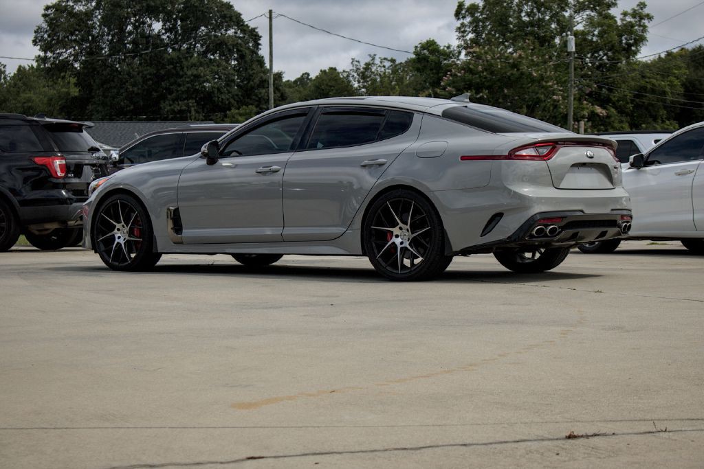 2019 Kia Stinger Image 3