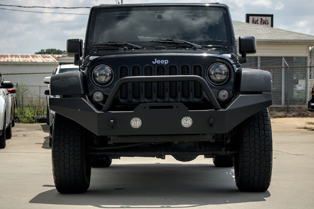 2016 Jeep Wrangler Unlimited Image 2