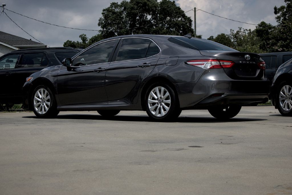 2020 Toyota Camry Image 3