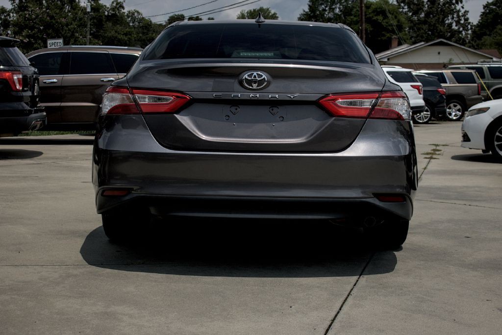 2020 Toyota Camry Image 5