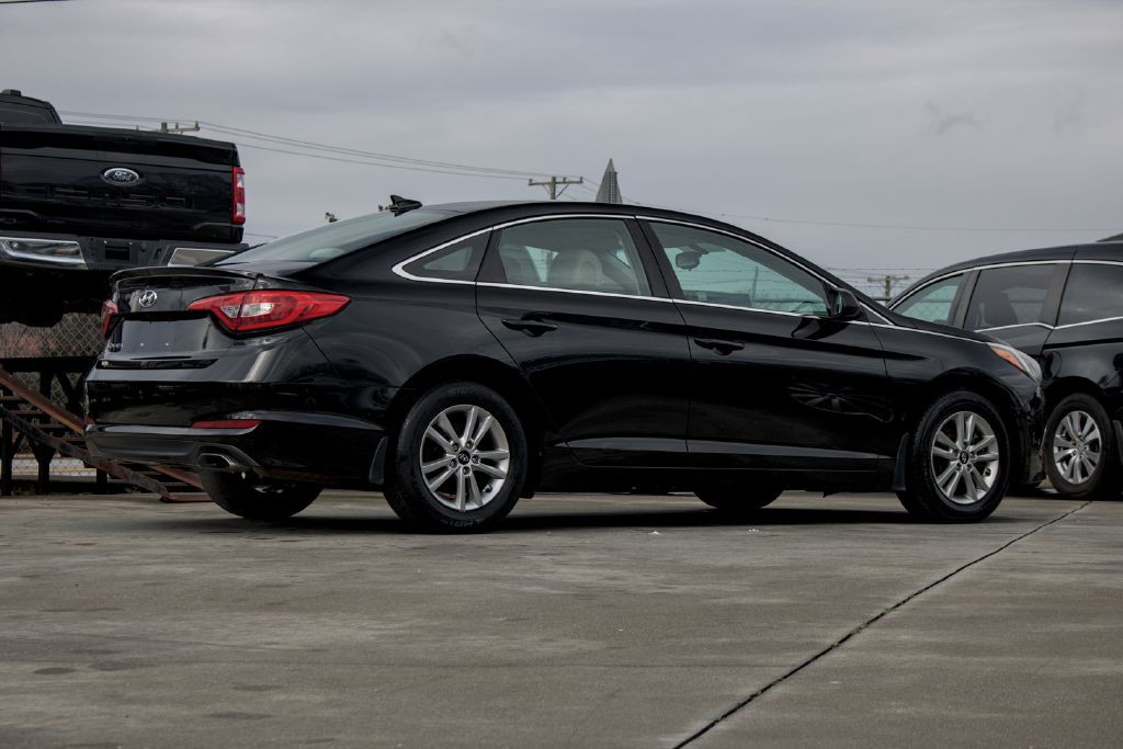 2017 Hyundai Sonata Image 5