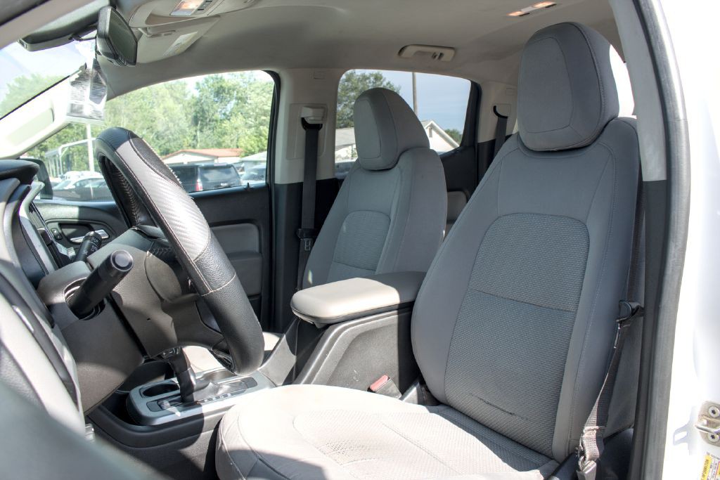 2015 Chevrolet Colorado Image 7
