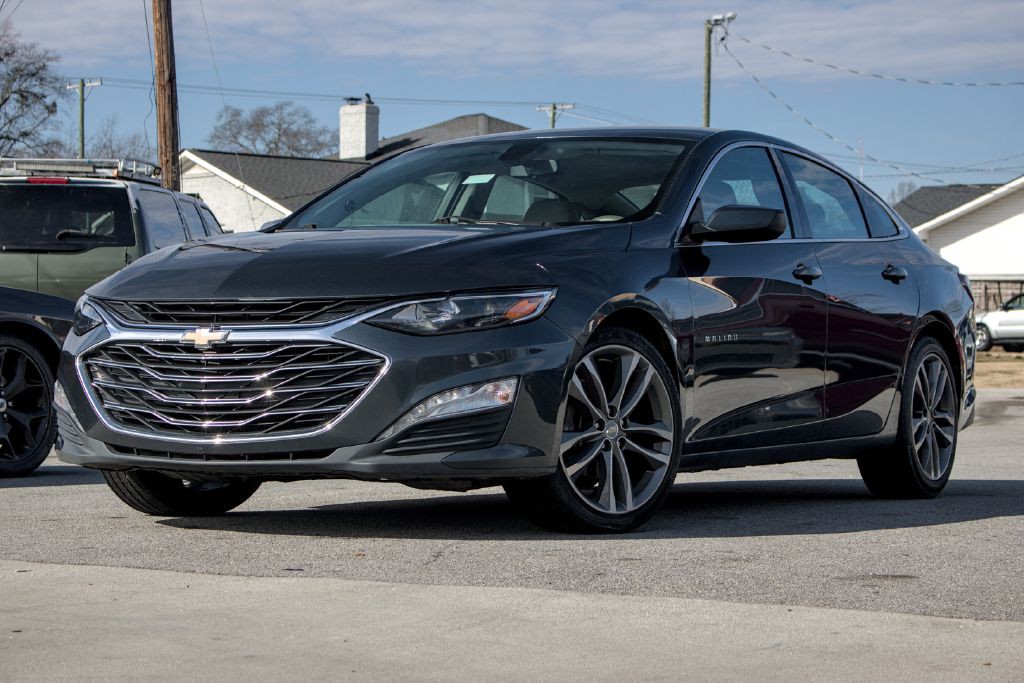 2021 Chevrolet Malibu Image 1