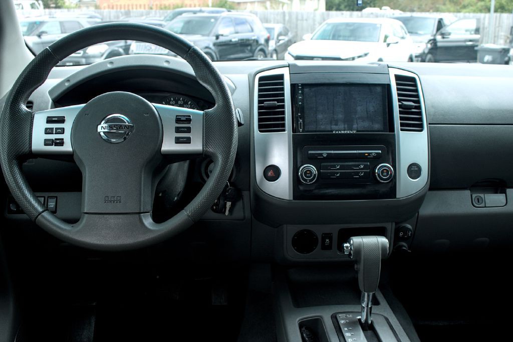 2019 Nissan Frontier Image 6