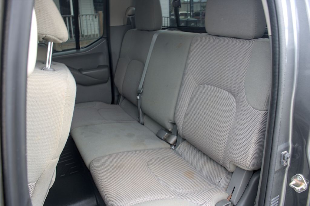 2019 Nissan Frontier Image 8