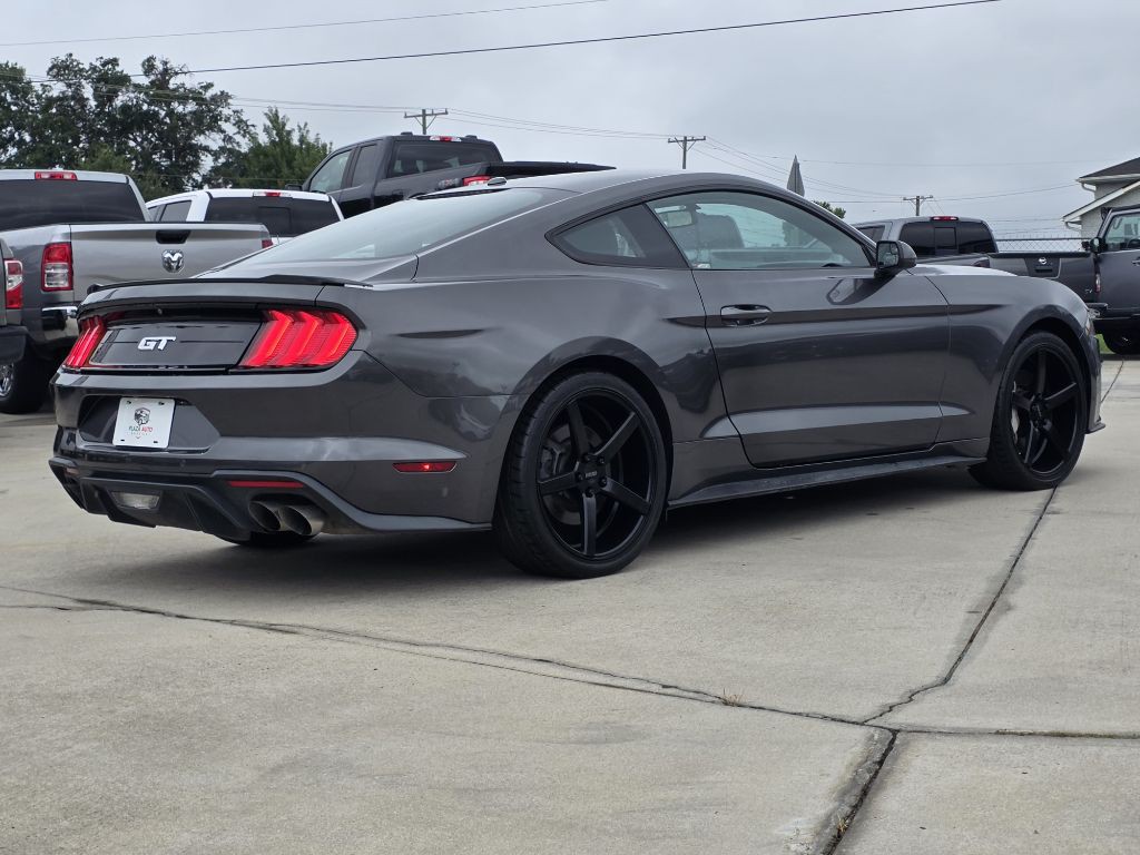 2019 Ford Mustang Image 3