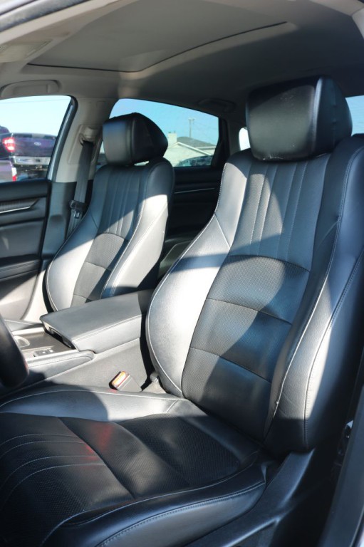 2018 Honda Accord Image 7