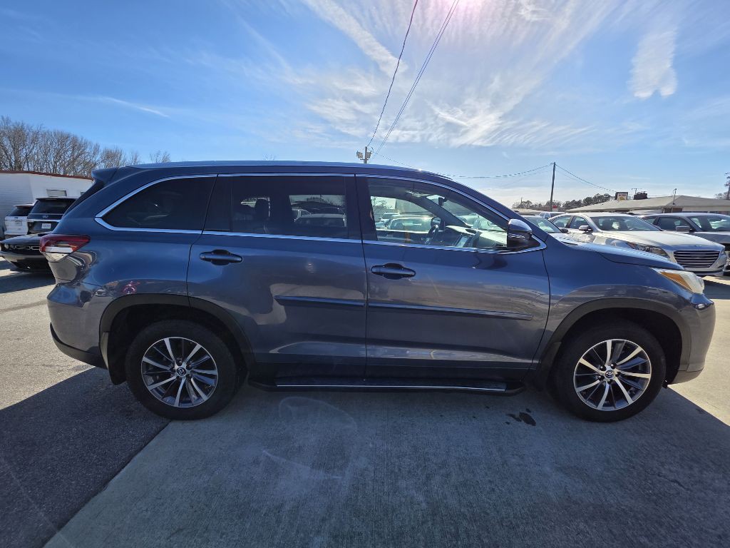 2019 Toyota Highlander Image 5