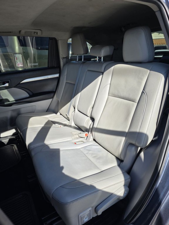 2019 Toyota Highlander Image 8