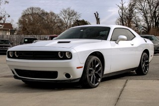 Image for 2020 Dodge Challenger SXT ID: 7077031