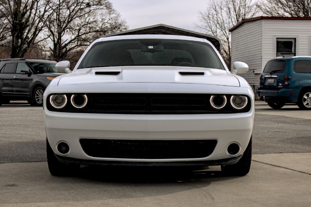 2020 Dodge Challenger Image 2