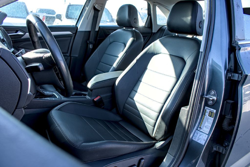 2021 Volkswagen Jetta Image 6