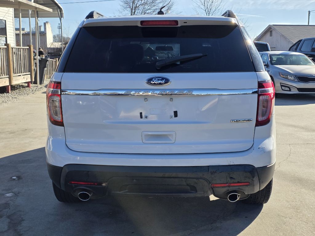 2015 Ford Explorer Image 3