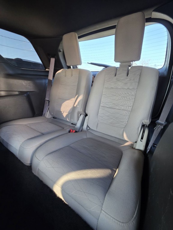 2015 Ford Explorer Image 9