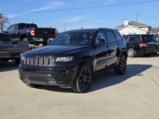 Image for 2018 Jeep Grand Cherokee Laredo ID: 7106205