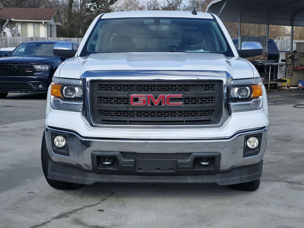 2015 GMC Sierra Image 2