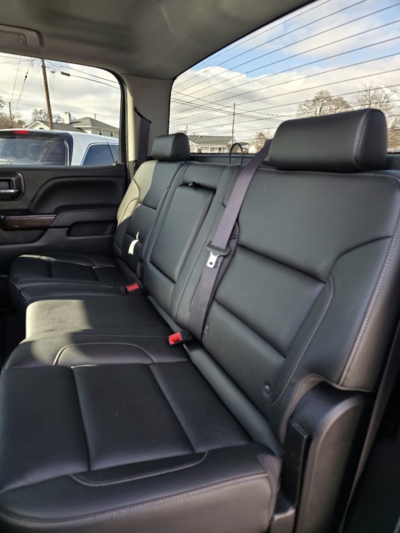 2015 GMC Sierra Image 8