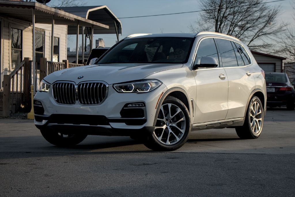 2020 BMW X5 Image 1