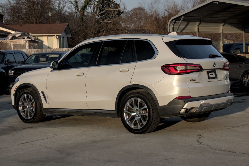 2020 BMW X5 Image 3