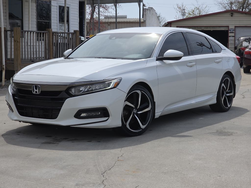 2018 Honda Accord Image 1