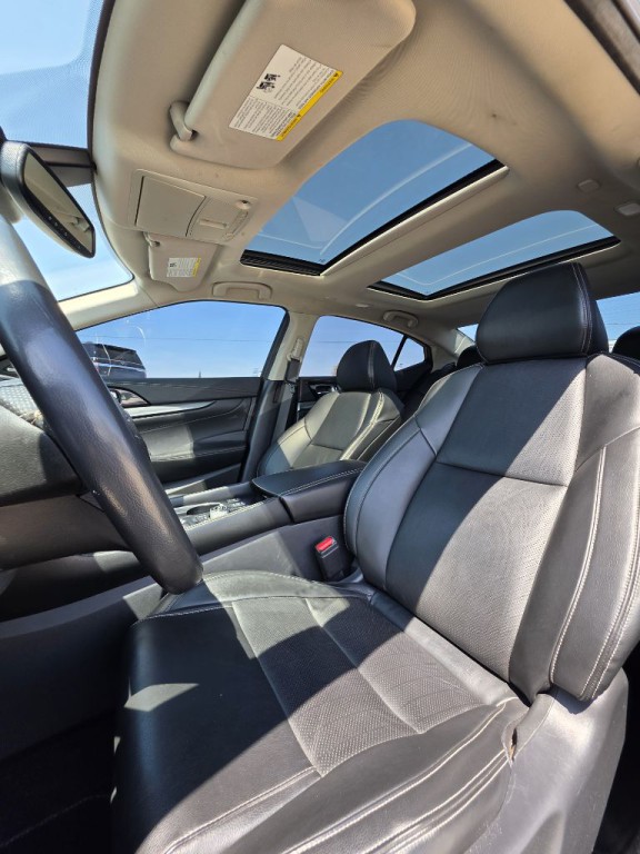 2020 Nissan Maxima Image 8