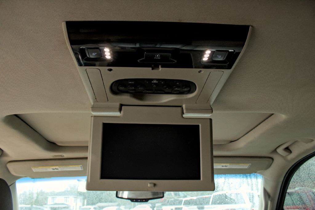 2016 Chevrolet Tahoe Image 10