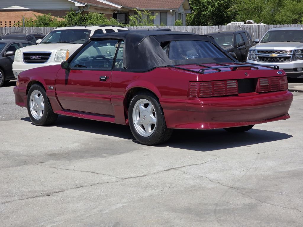 1988 Ford Mustang Image 4