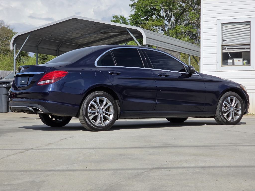 2016 Mercedes-Benz C-Class Image 3