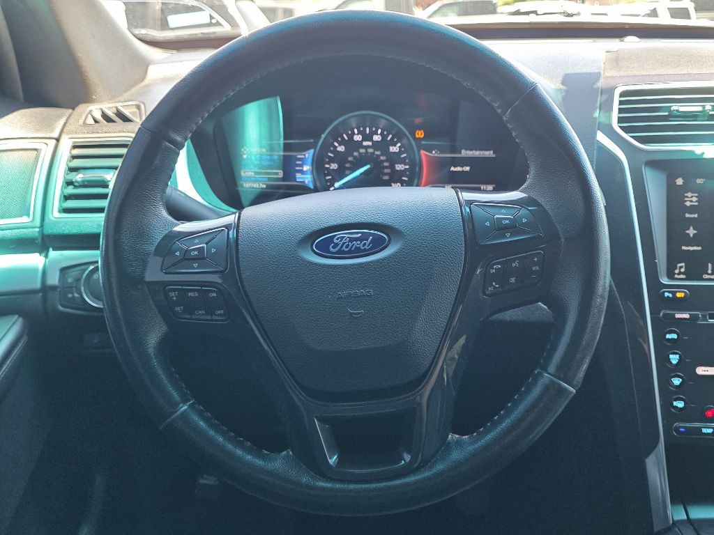 2017 Ford Explorer Image 7