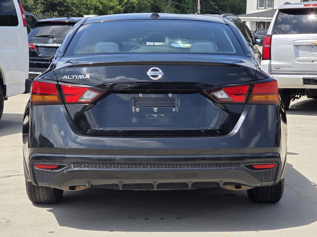 2019 Nissan Altima Image 5