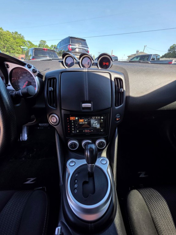 2020 Nissan 370Z Image 8