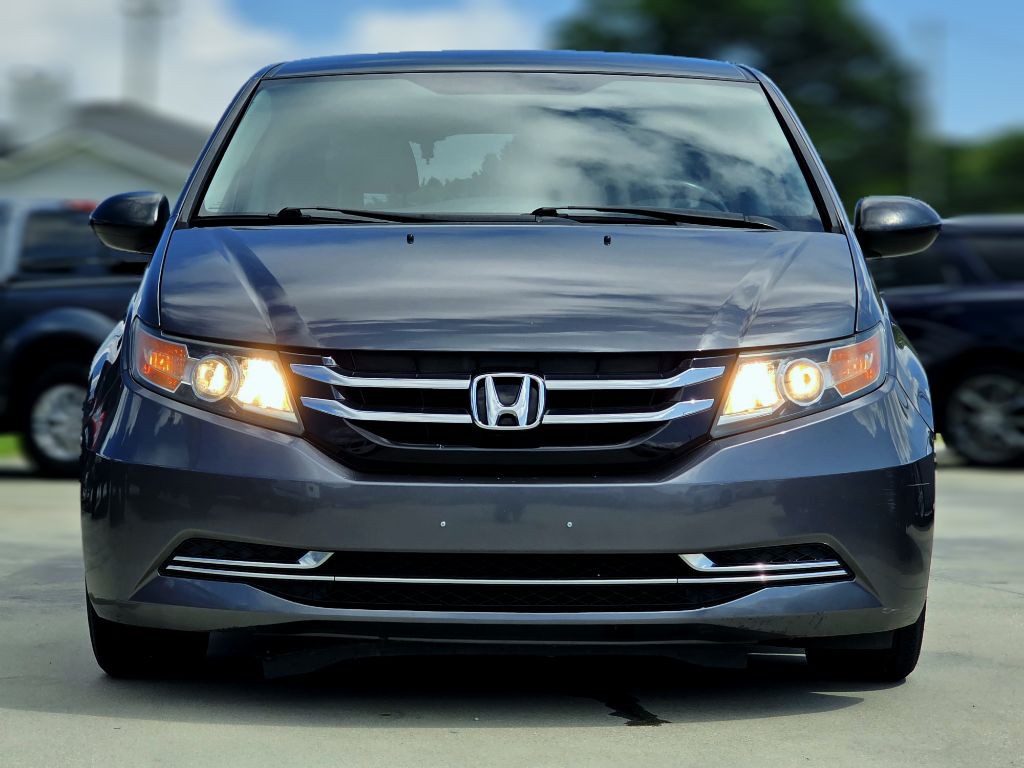 2016 Honda Odyssey Image 2
