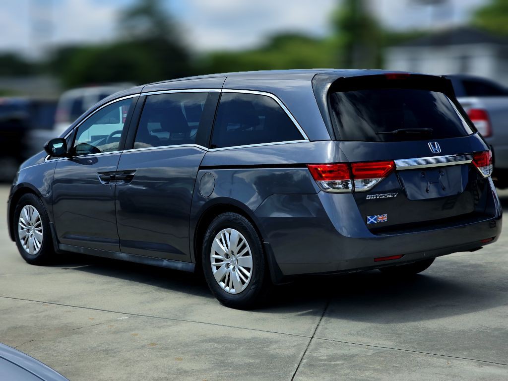 2016 Honda Odyssey Image 3