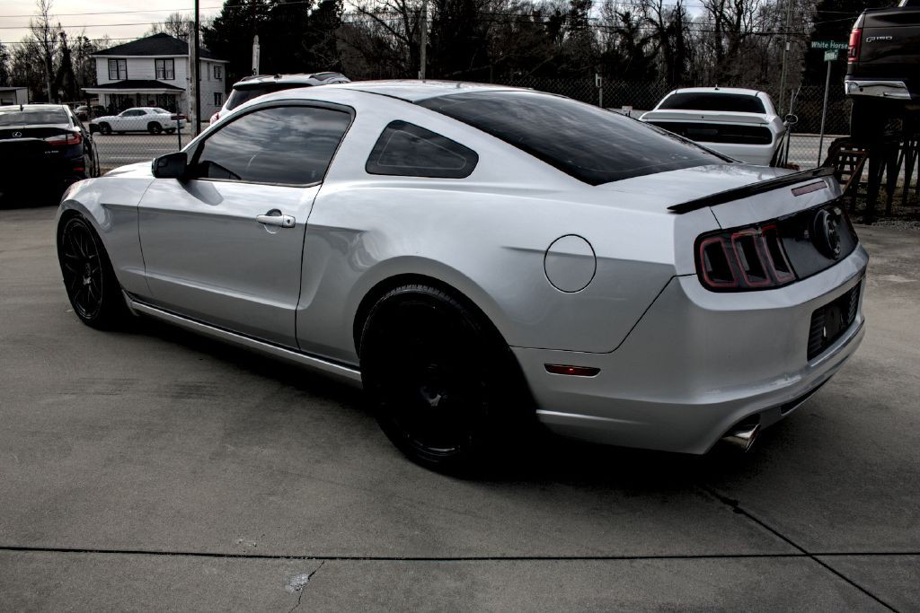 2014 Ford Mustang Image 3
