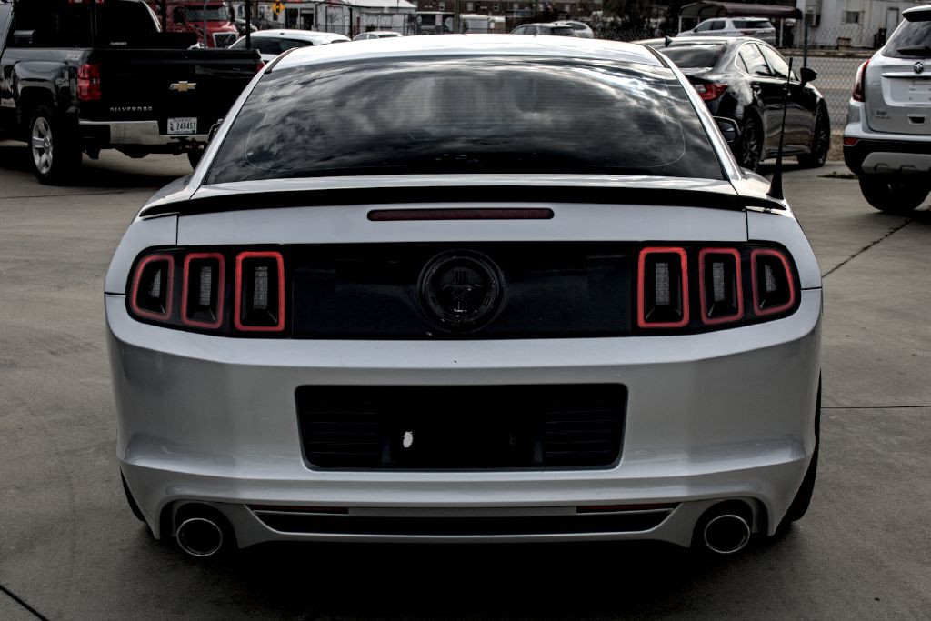 2014 Ford Mustang Image 4